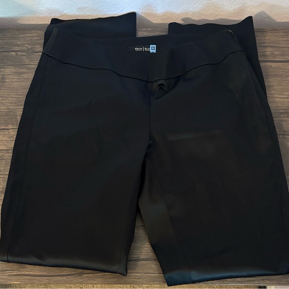 White House Black Market Pants - black slim leg pants size 4